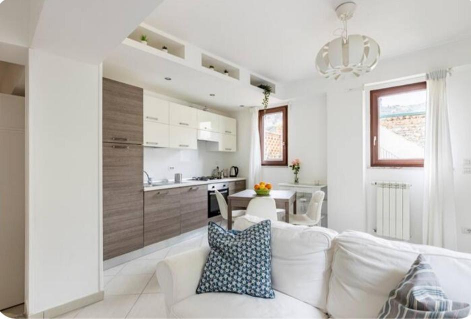Casa Kairos Apartment Taormina Bagian luar foto